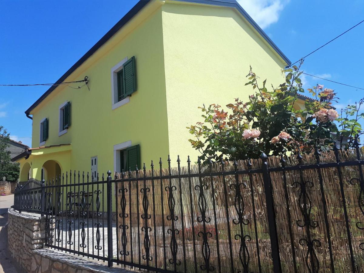 Apartment Terra Rossa Kaštelir 외부 사진
